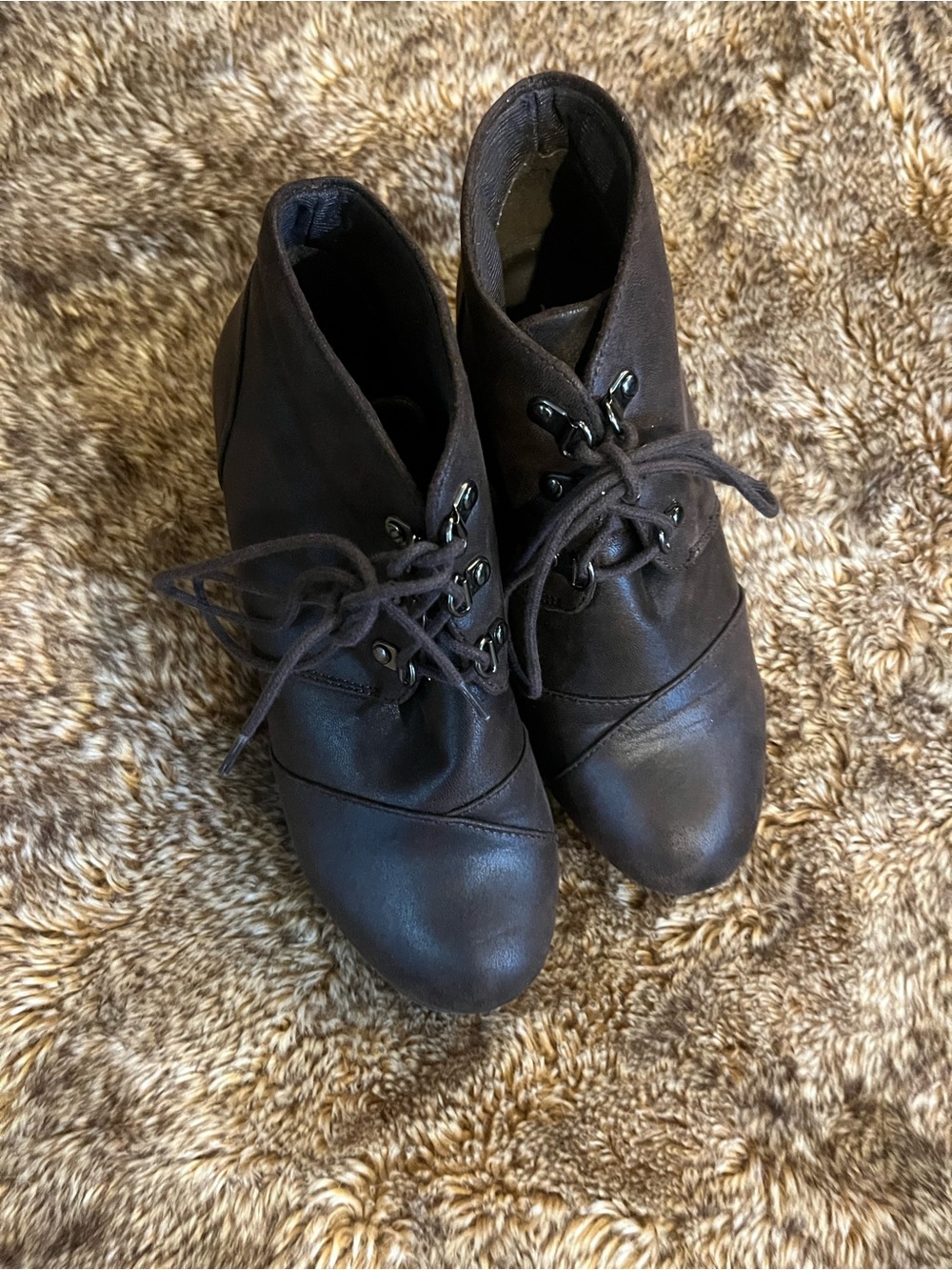 Soda Women's Lace-Up Ankle Boots in Dark Brown